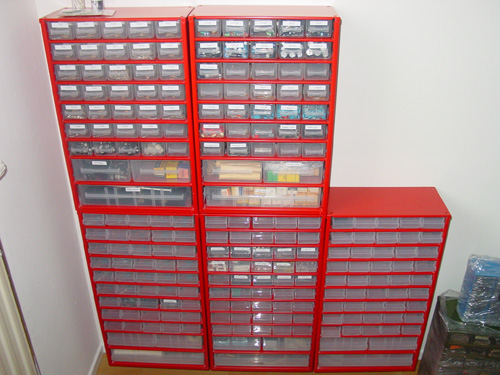 http://www.circuitsonline.net/jeroen/pics/t_werkplaats2009-3.jpg